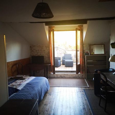 Chambres Avec Salle De Bains Et Cuisine En Centre Ville Argenton Sur Creuse Экстерьер фото