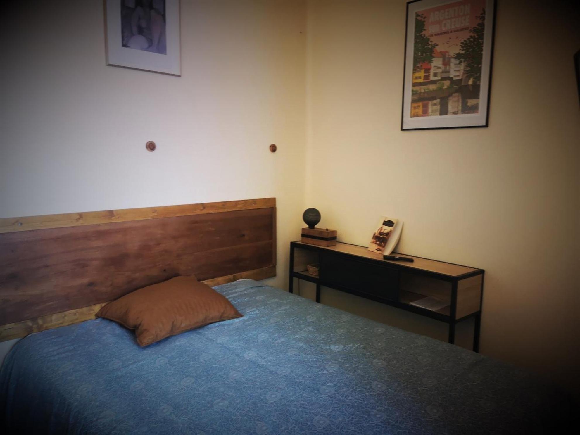 Chambres Avec Salle De Bains Et Cuisine En Centre Ville Argenton Sur Creuse Экстерьер фото