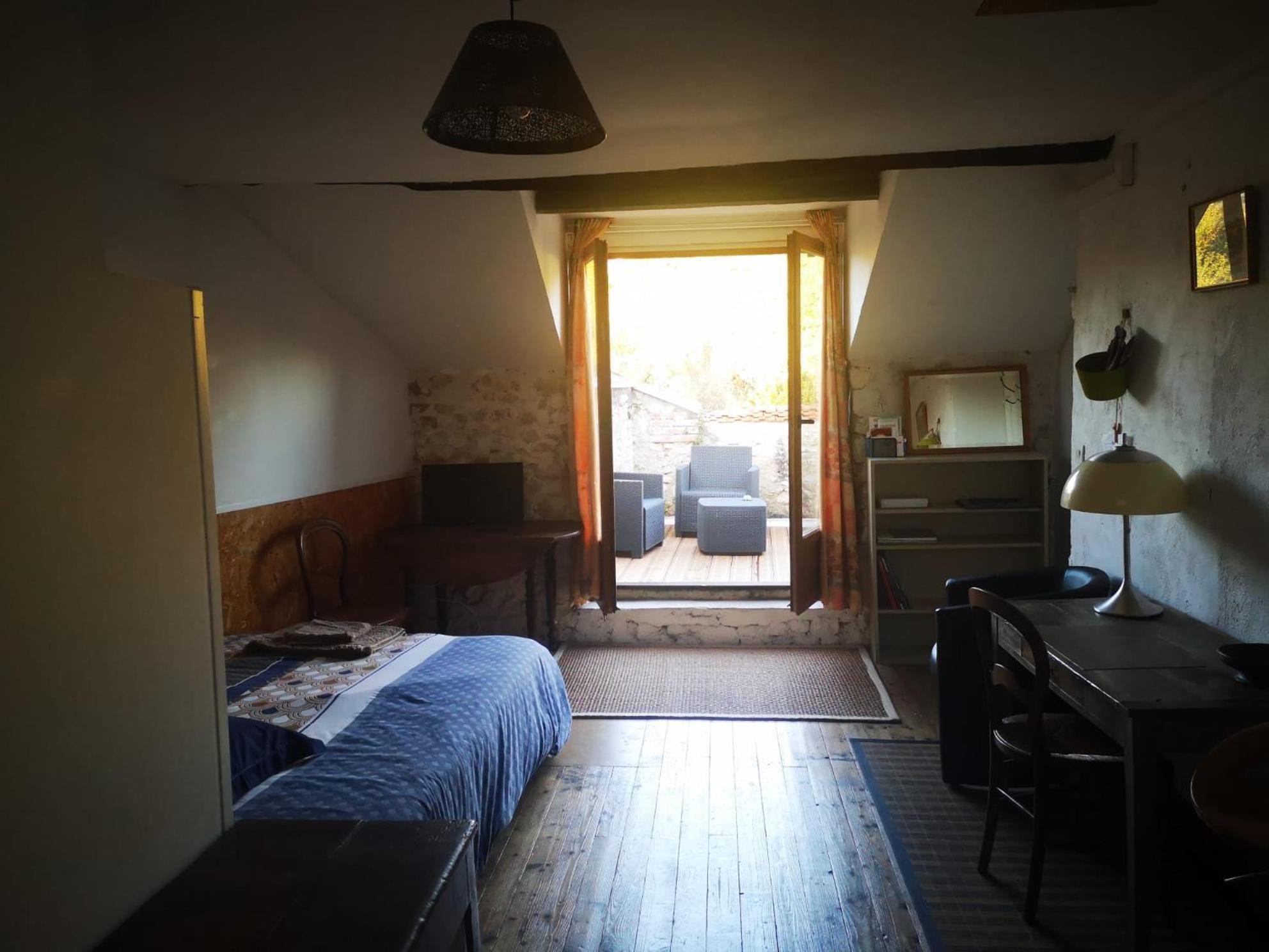 Chambres Avec Salle De Bains Et Cuisine En Centre Ville Argenton Sur Creuse Экстерьер фото